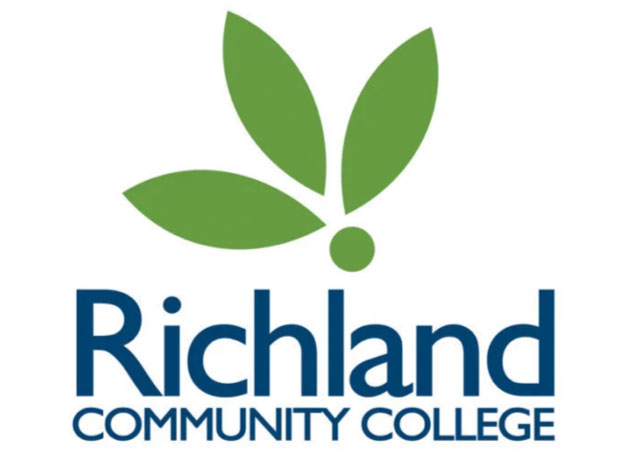 logo17-richland-cc